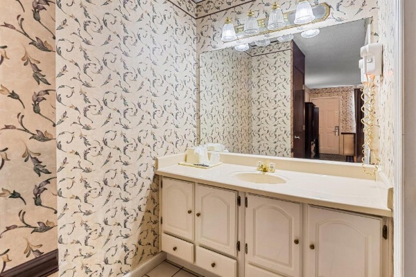 Americas Best Value Inn - Athens image 10